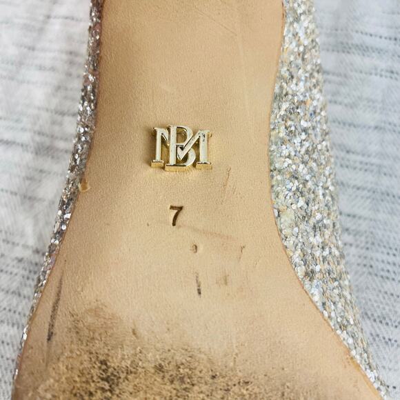 Badgley Mischka Madison II Champagne Glitter Kitten Heels Pointed Toe Size 7 - Picture 9 of 11